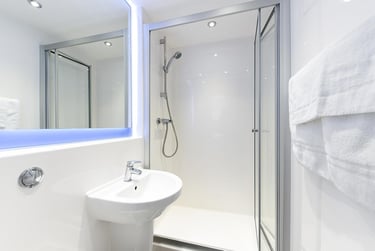 1 bed studio, College Square East, Holylands, Belfast, BT16DJ - Image 3